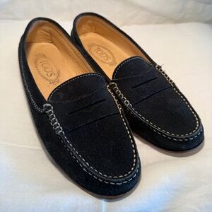 Tod's Brown Suede Stitched Loafers